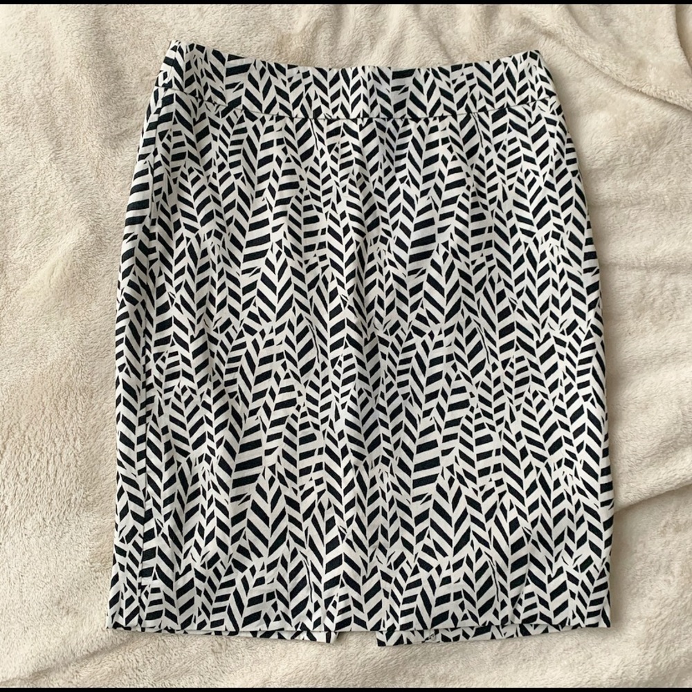 Ann Taylor LOFT pencil skirt